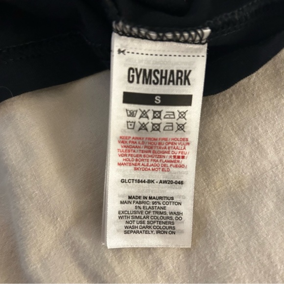 Gymshark crop top shirt - Picture 5 of 7